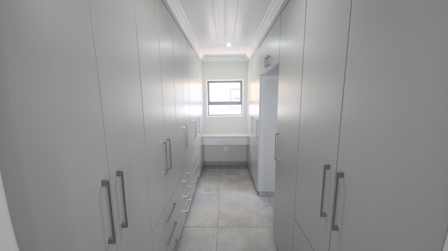 3 Bedroom Property for Sale in Monte Christo Western Cape